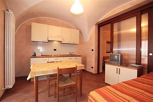La Tana Del Ghiro Apart-hotel